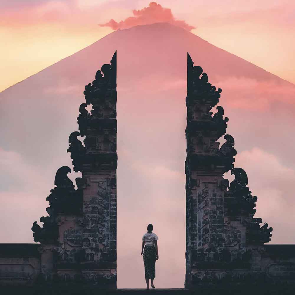 Pura Lempuyang: Destinasi Wisata Spiritual dan Alam di Bali